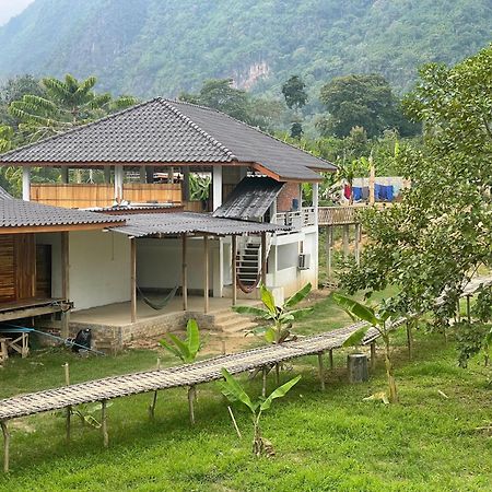 Eco Farm Stay And Hostel Nong Khiaw Exterior photo