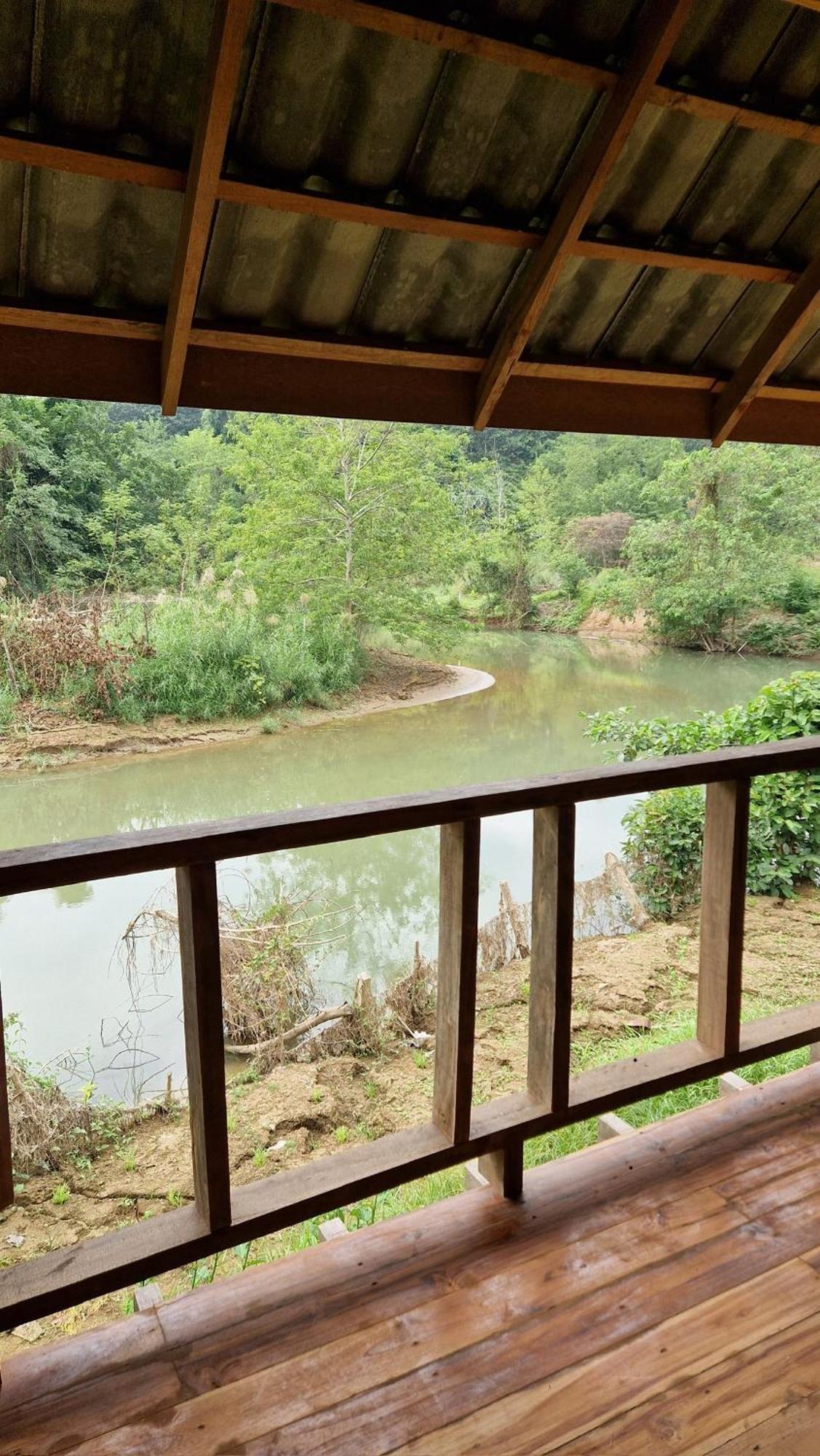 Eco Farm Stay And Hostel Nong Khiaw Exterior photo