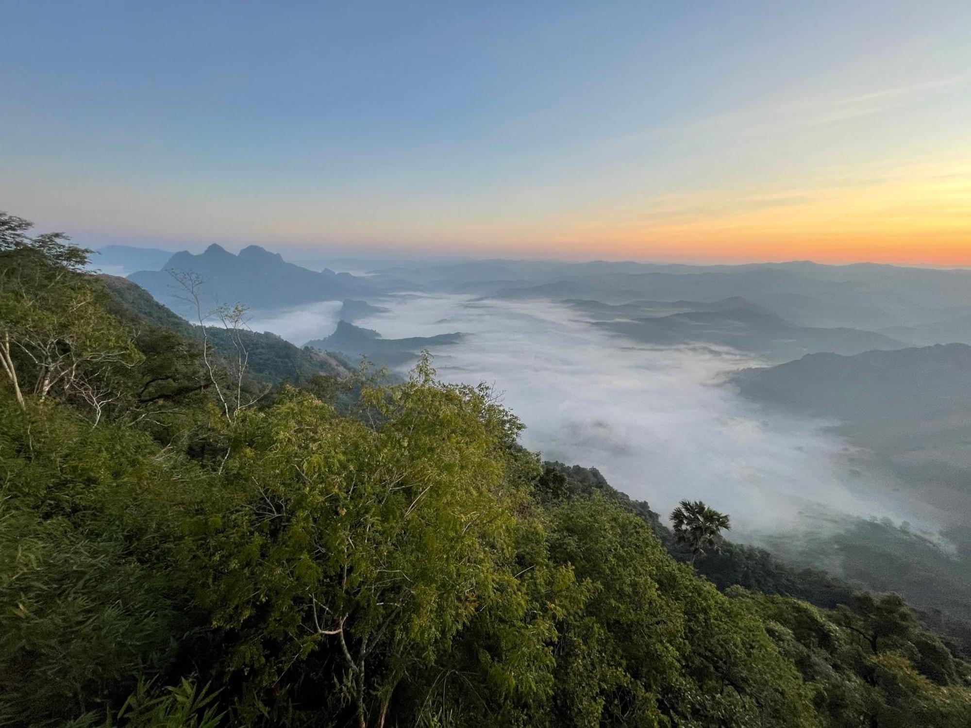 Eco Farm Stay And Hostel Nong Khiaw Exterior photo